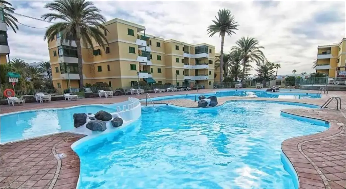 Апартаменты 5 Minutes To Beach - Heated Pool Маспаломас